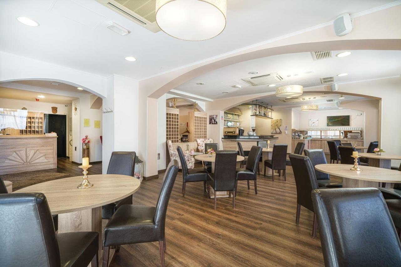 Hotel Stella Maris - Style & Comfort Vodice Buitenkant foto