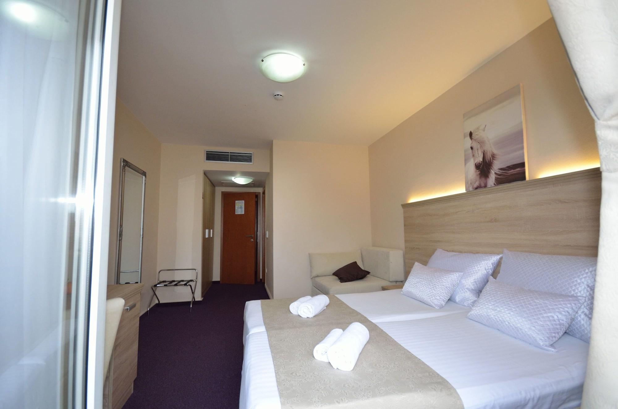 Hotel Stella Maris - Style & Comfort Vodice Buitenkant foto