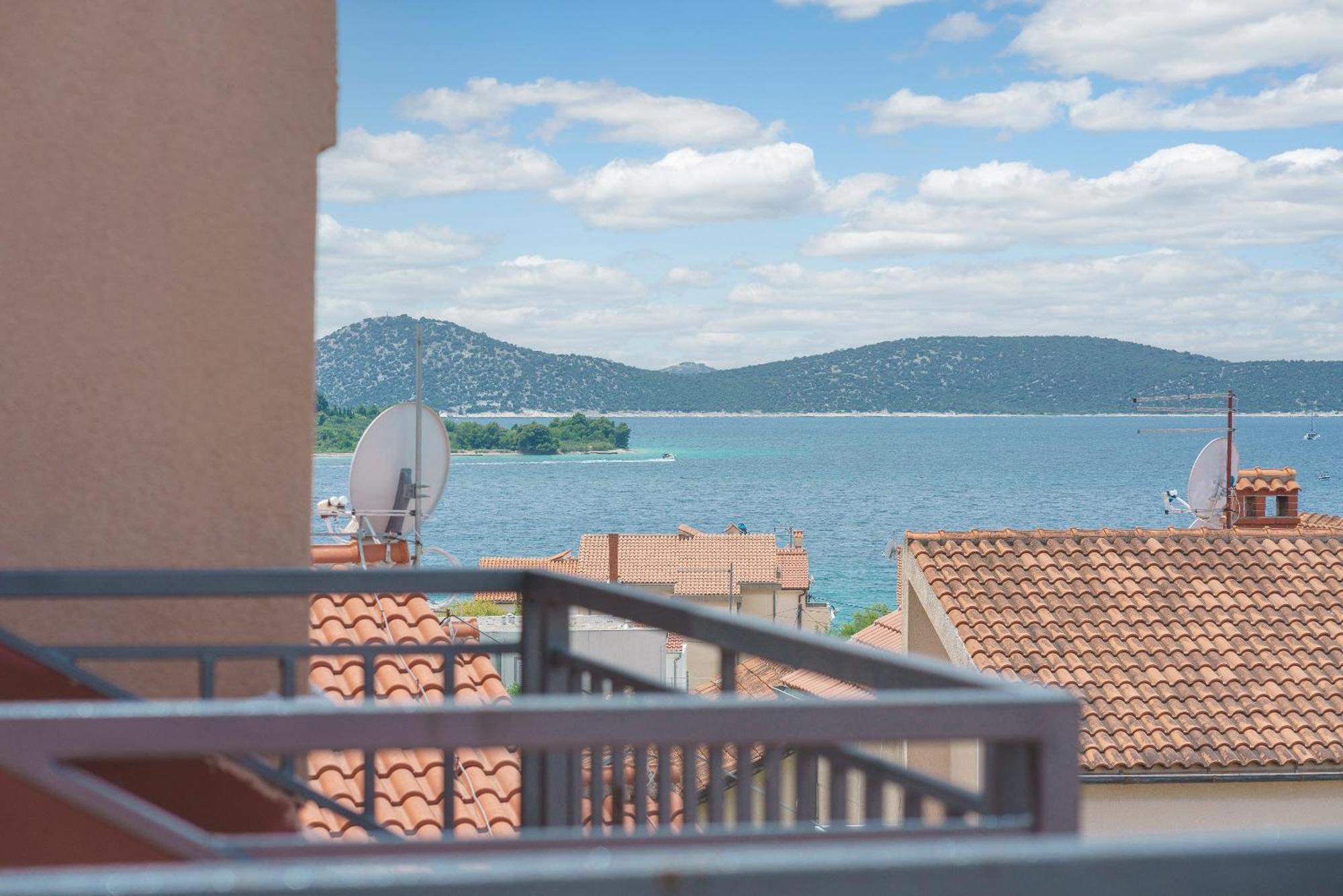 Hotel Stella Maris - Style & Comfort Vodice Buitenkant foto